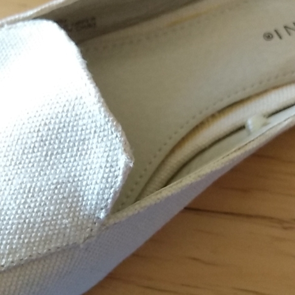 Messina Ivory Mules, size 8M - Picture 6 of 7